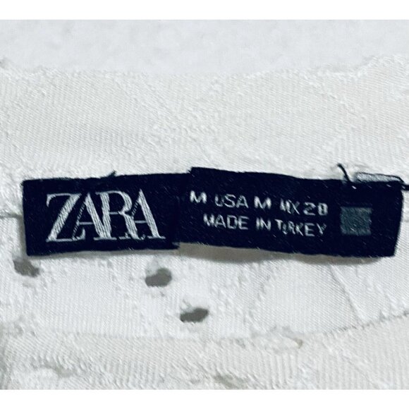 Zara Top Womens Medium Eyelet Short Sleeve Ruffle Trim White Stretch Knit Boho - Picture 5 of 6